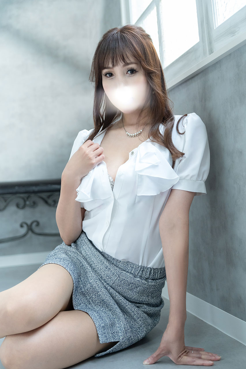 香咲静のプロフィール一般写真