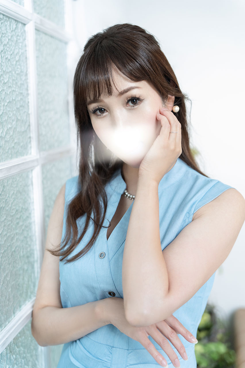 香咲静のプロフィール一般写真
