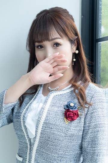 一般香咲静サムネイル
