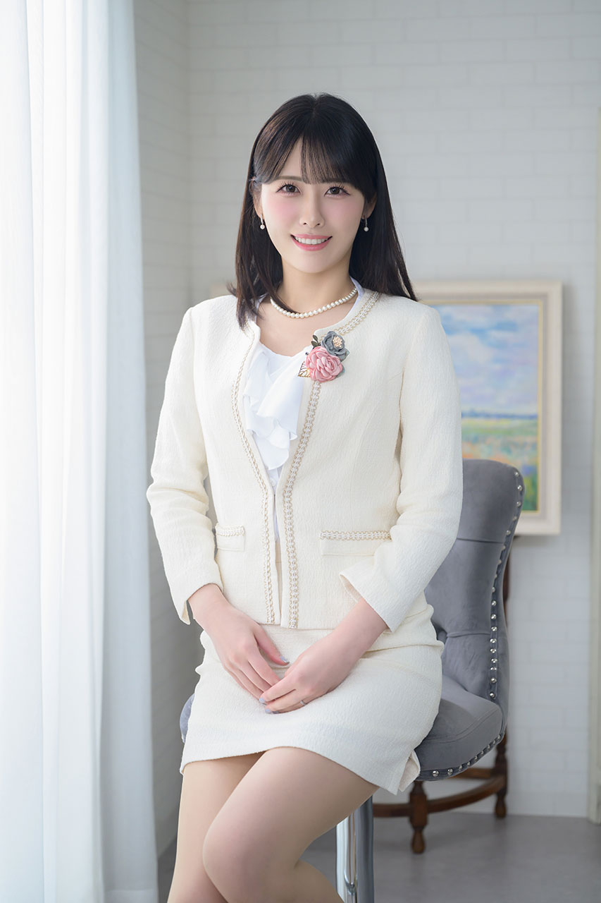 牧村優里のプロフィール一般写真
