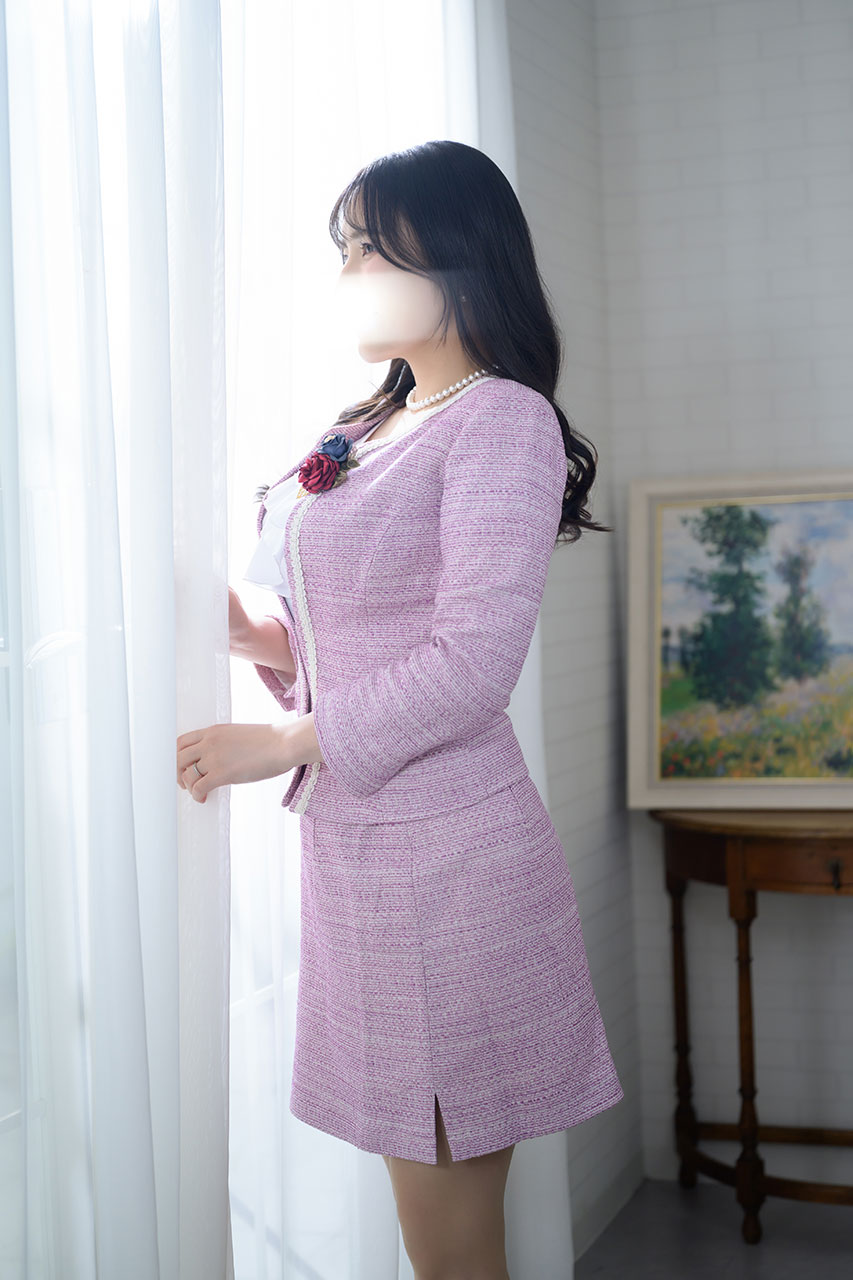 菜月理亜のプロフィール一般写真