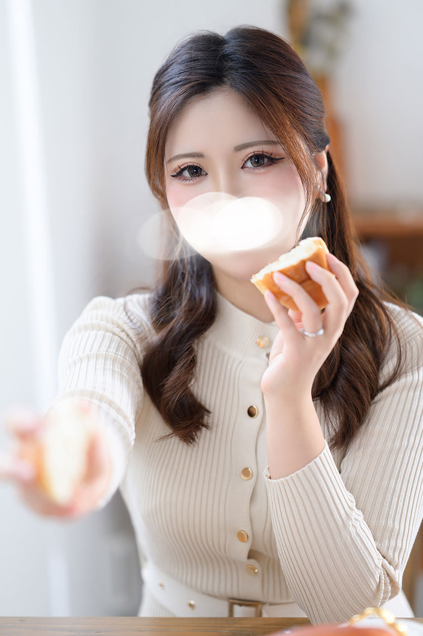 白取峰子のプロフィール一般写真