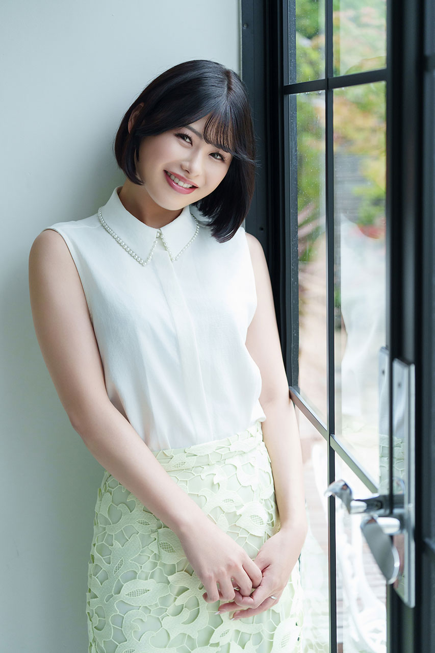 悠木美那のプロフィール一般写真